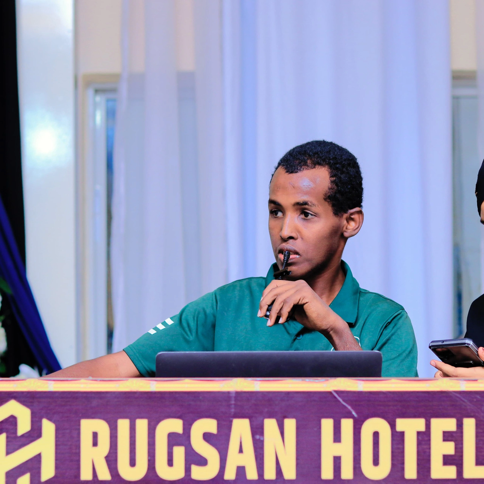 Mideeye participant listening during civic discussion